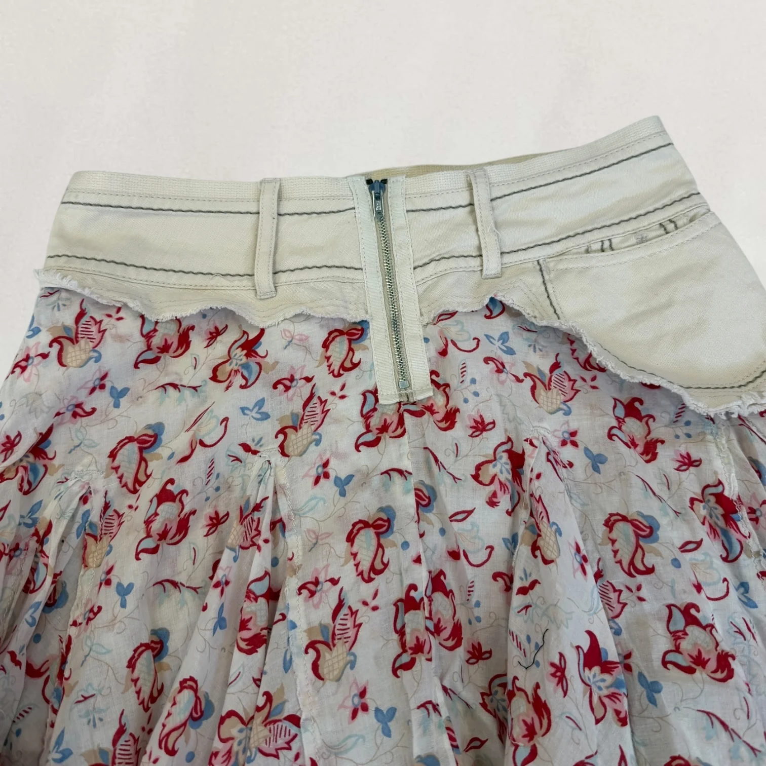Marithé + François Girbaud floral skirt - Image 3