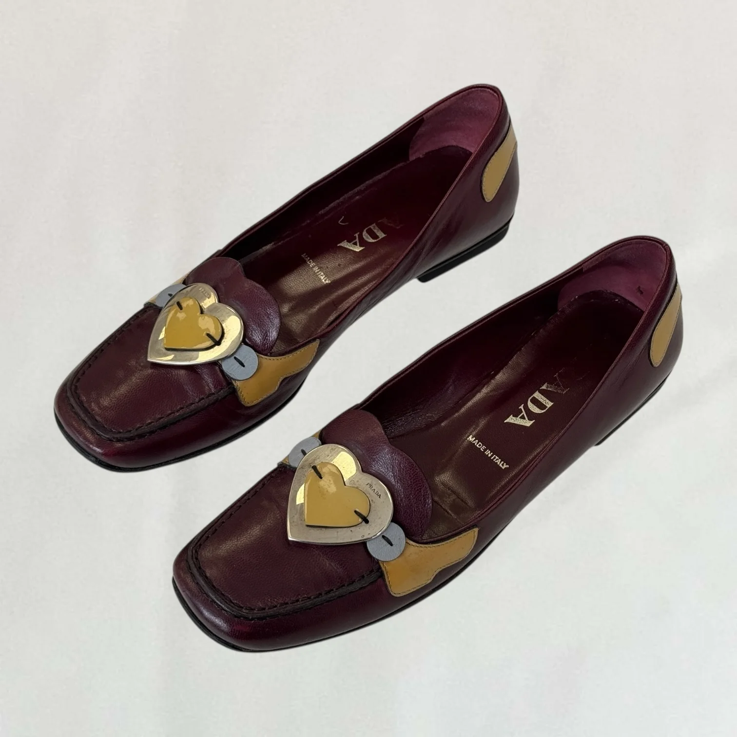 Prada heart loafers - Image 3